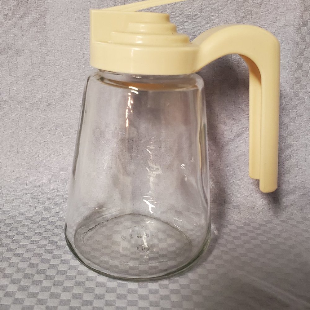 Vintage Gemco Creamer Syrup Container Ivory Color Handle & Spout USA